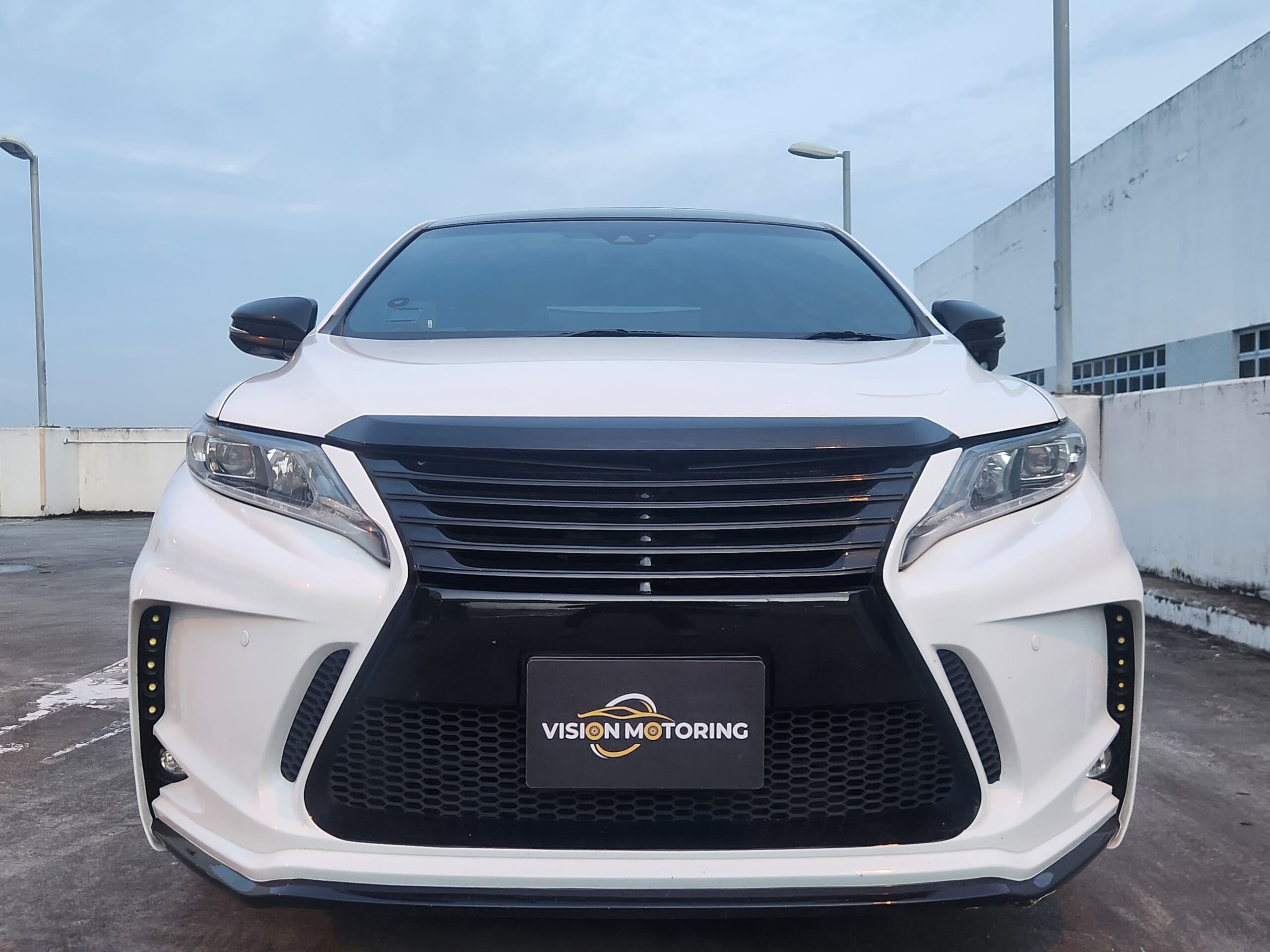 Ext Front
