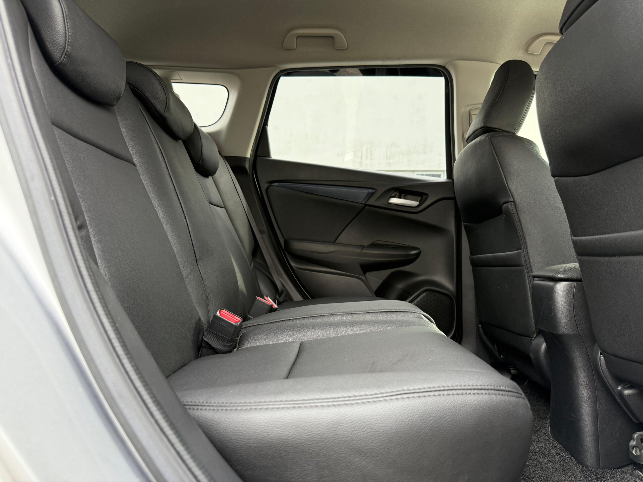 Int Backseats
