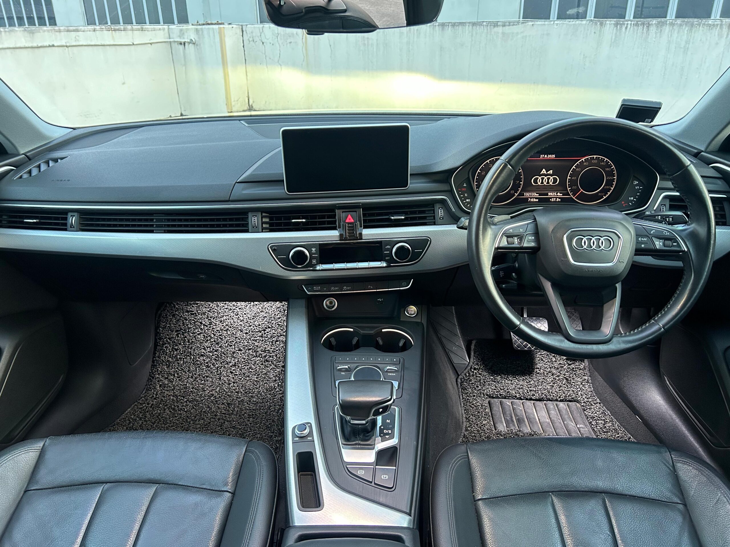 Int Dashboard