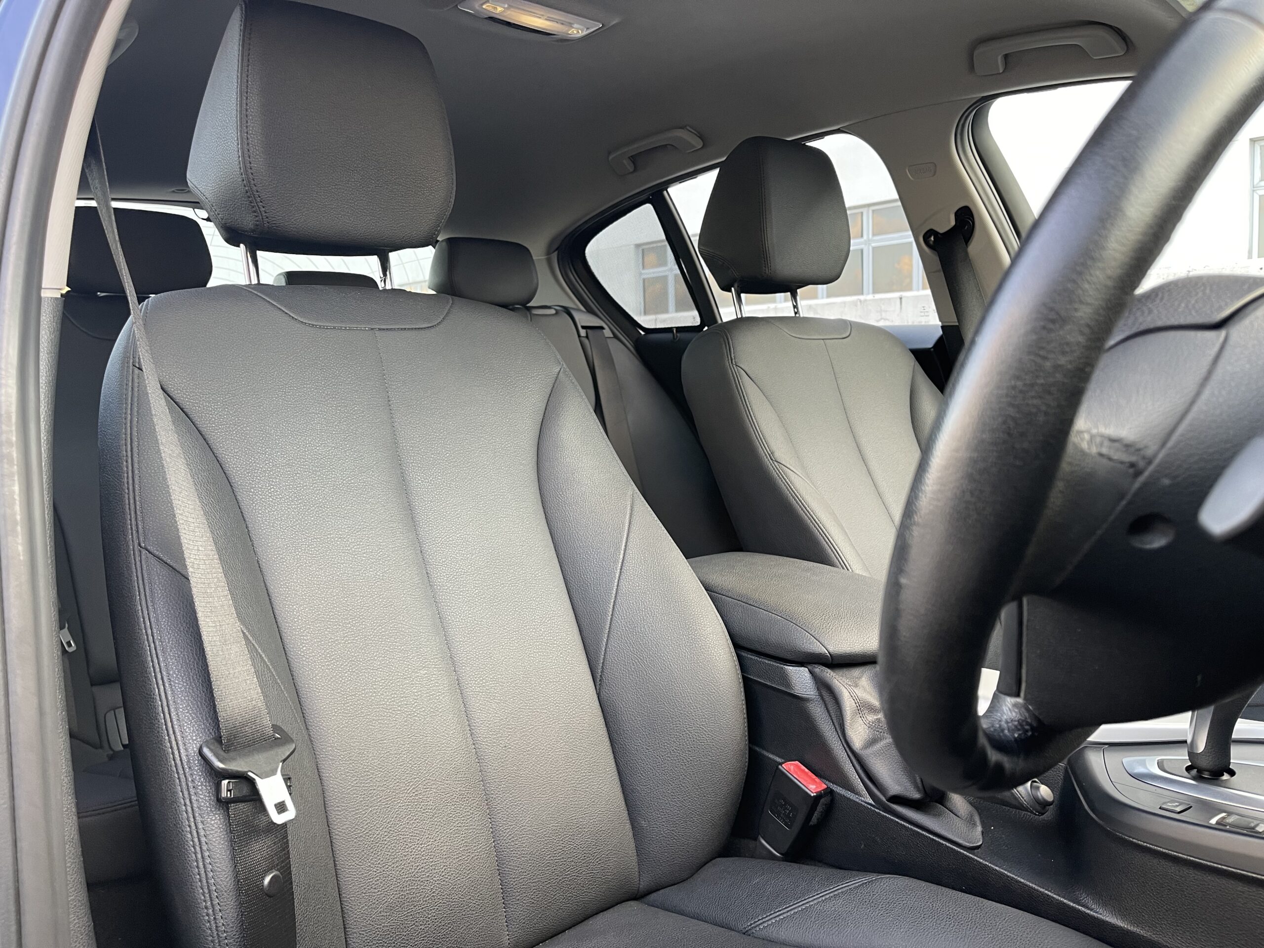 Int Front Seats