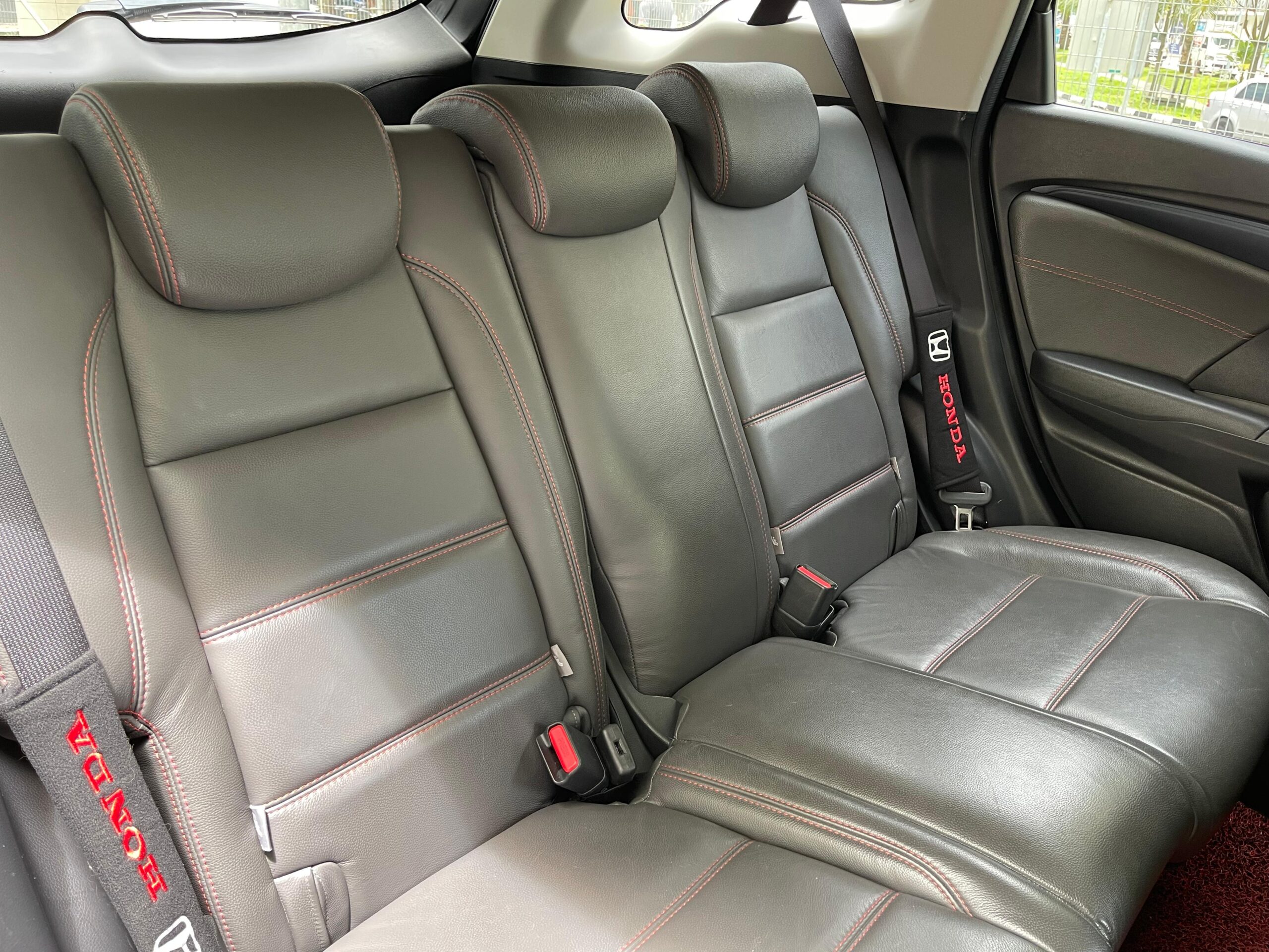 Int Back Seats