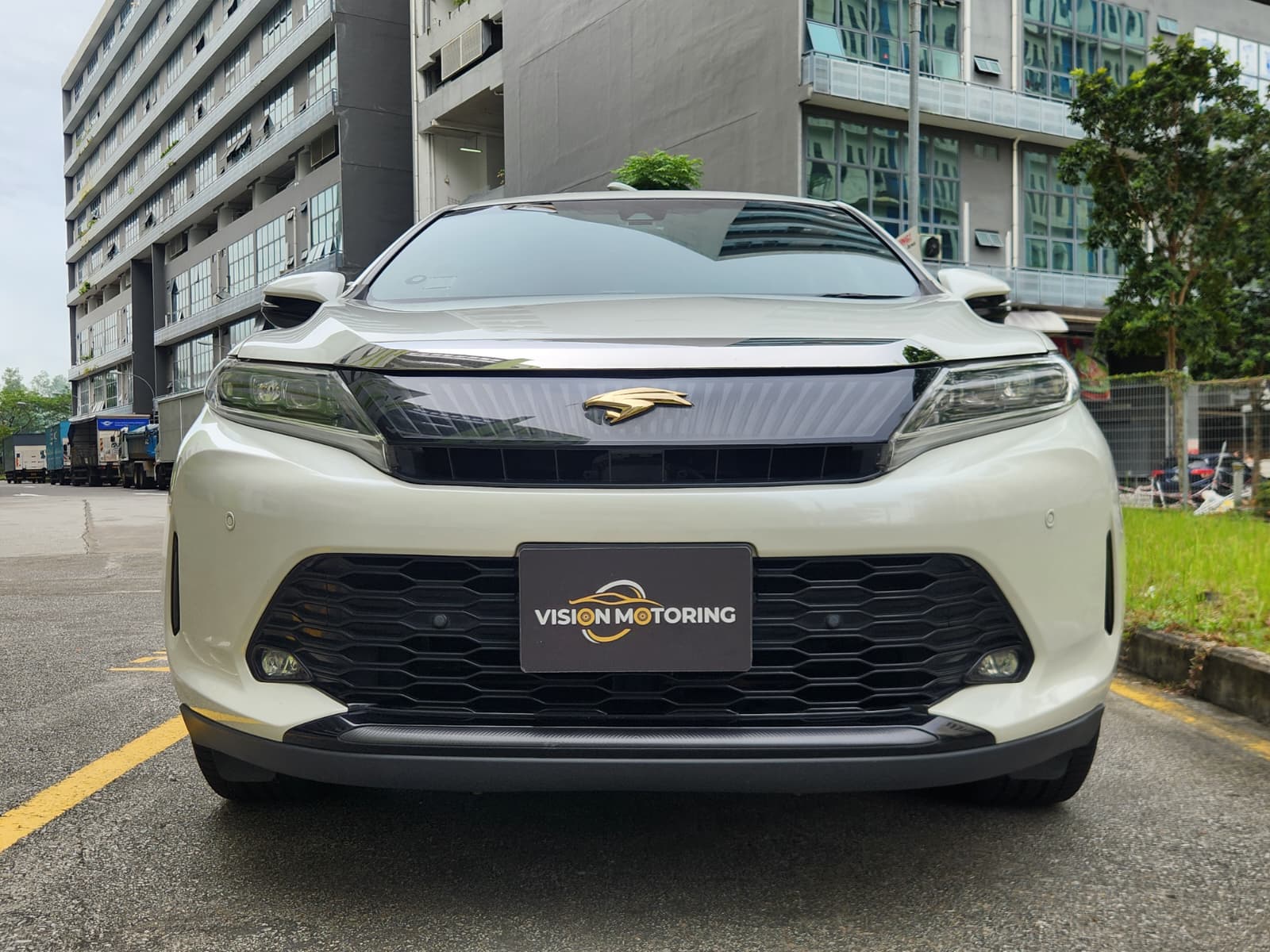 Ext Front