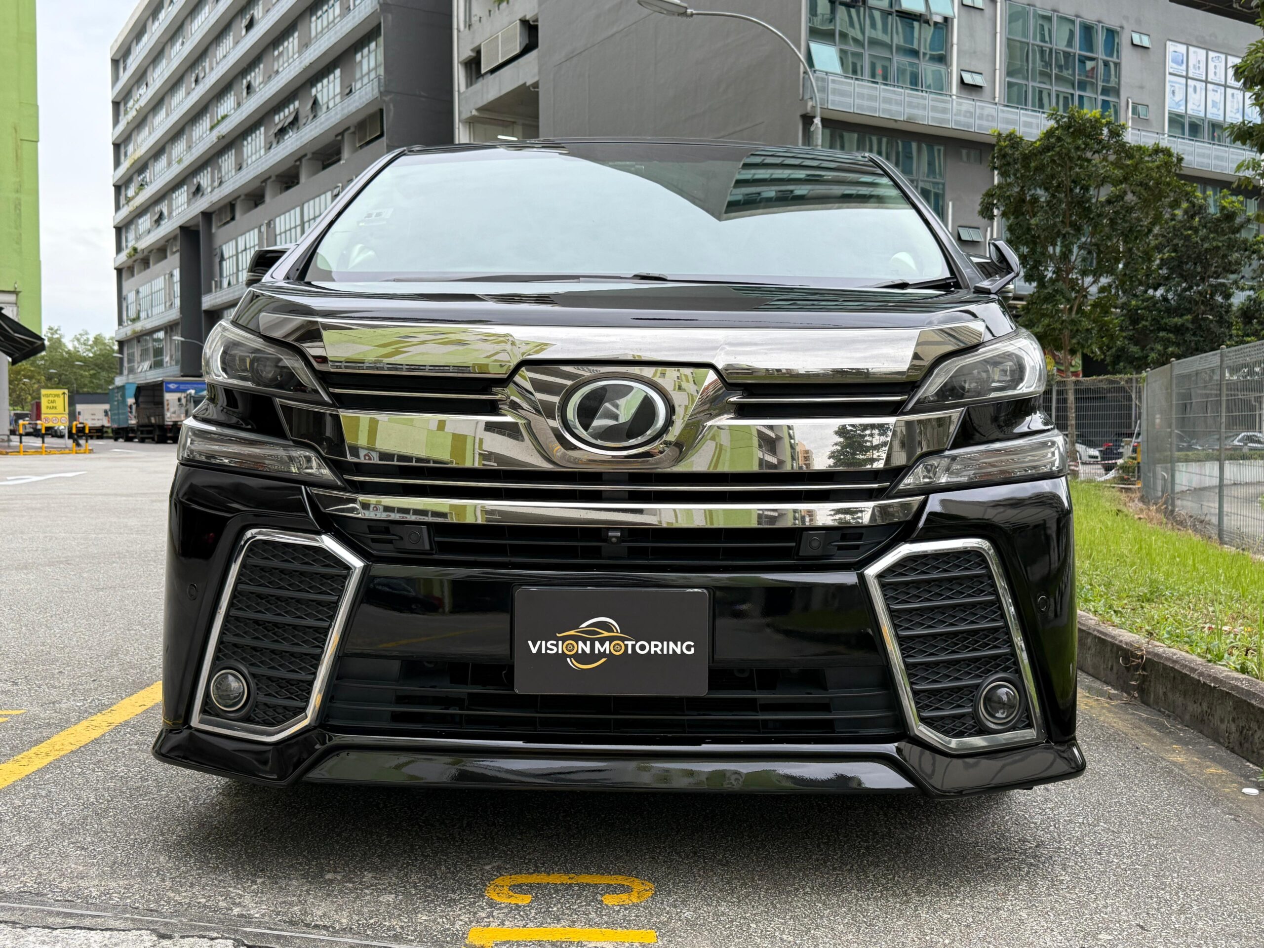 Ext Front