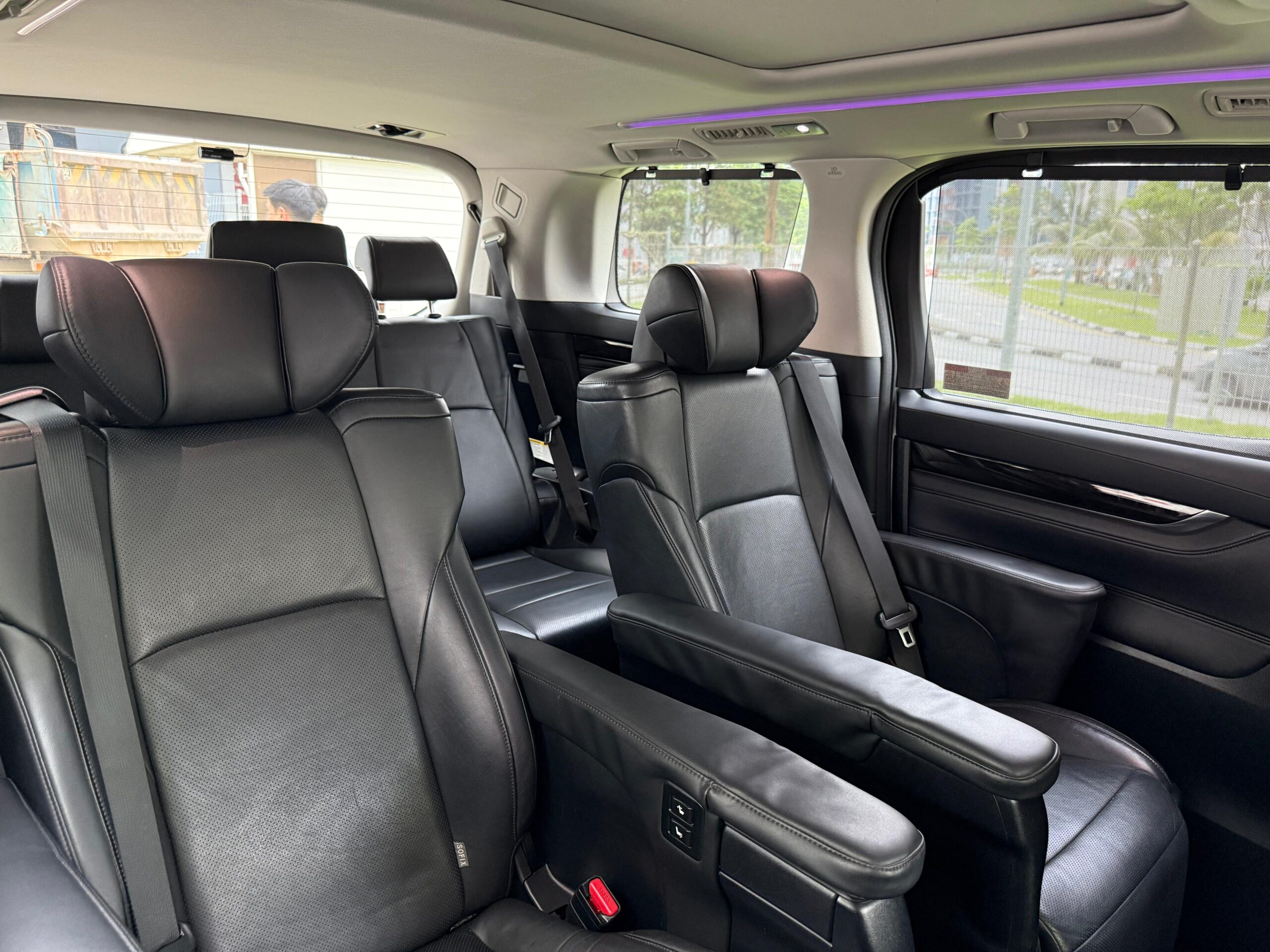 Int Back Seats