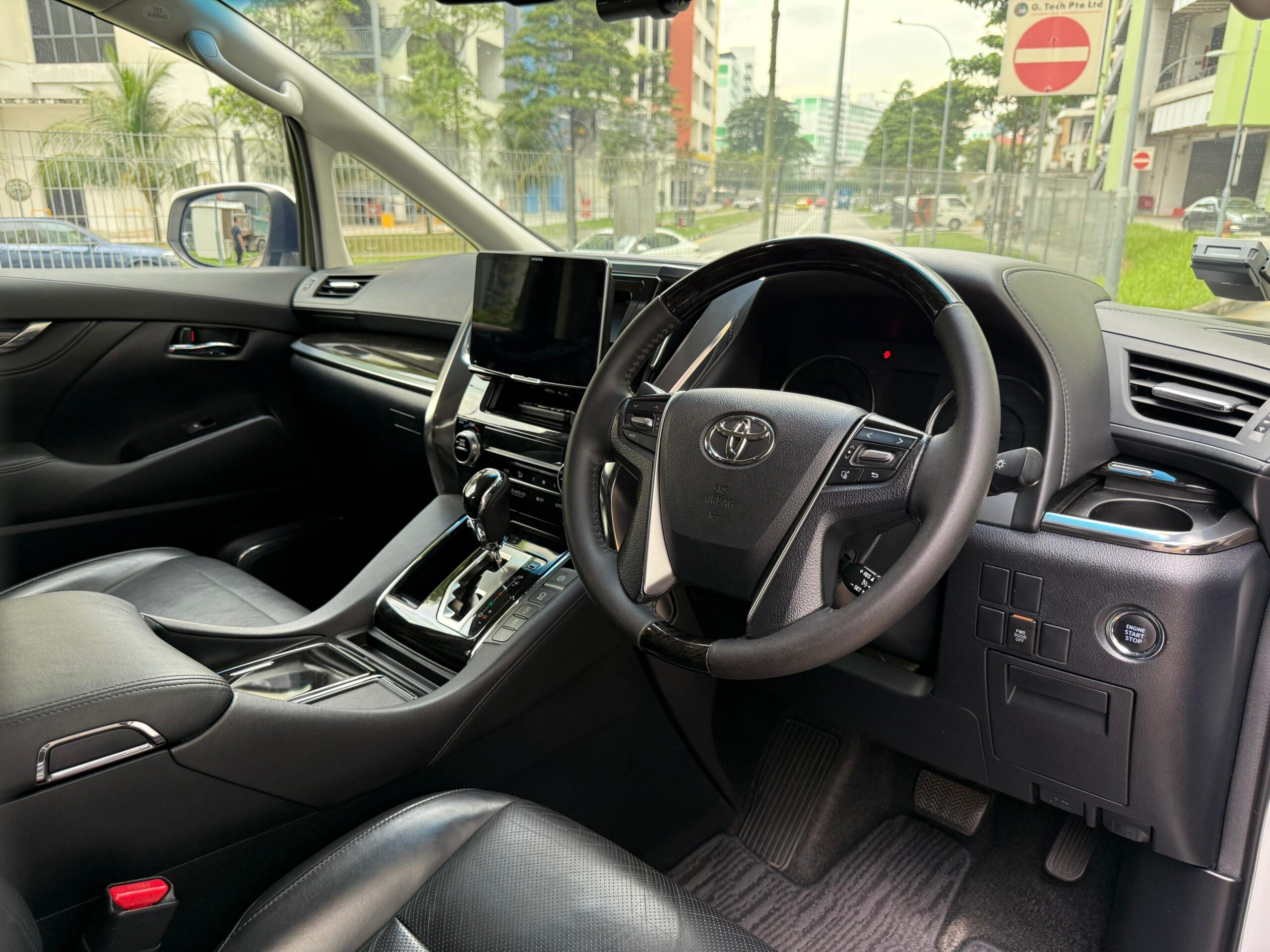 Int Dashboard